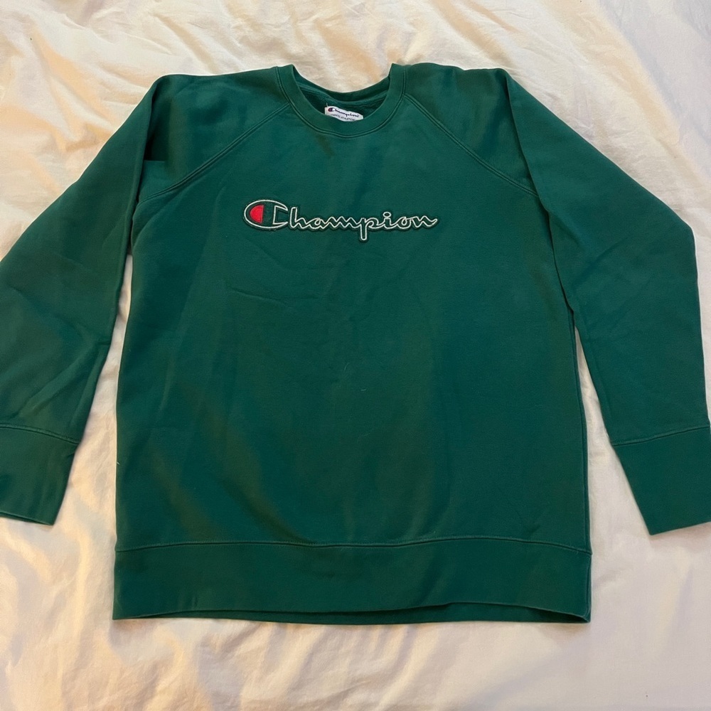 Champion Embroidered Crewneck Size Large